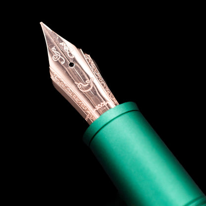 Nahvalur Nautilus Limited Edition Fountain Pen Day 2025 - Emerald
